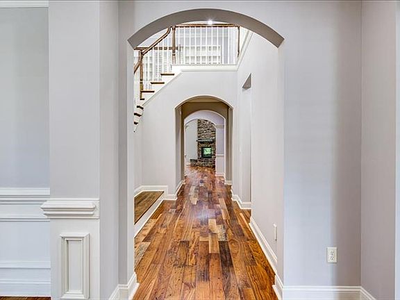 5th image of 16616 Doves Canyon Ln