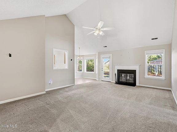 4th image of 3337 Brucemont Drive