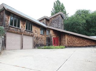 1335 Yellow Springs Fairfield Rd, Fairborn, OH 45324