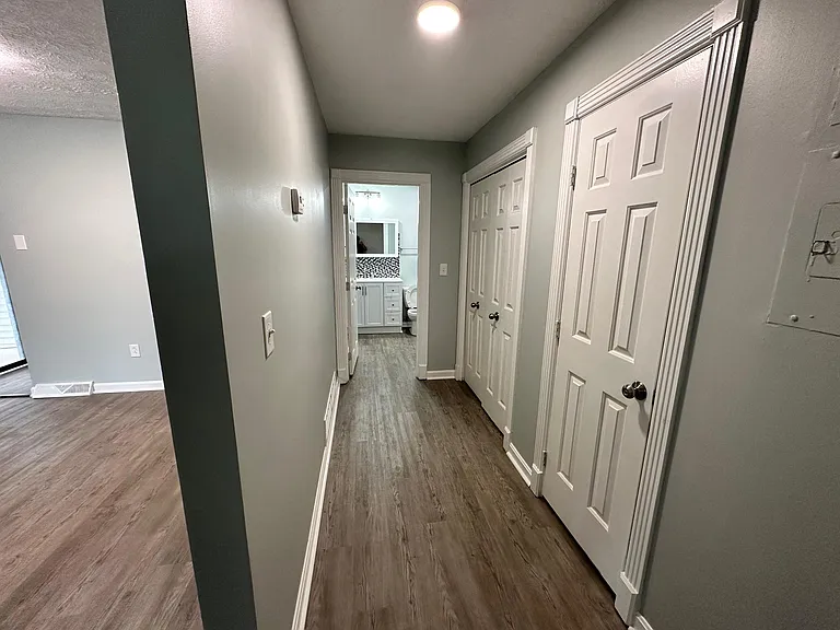 40 Greenbriar Dr #1A — Photo 10