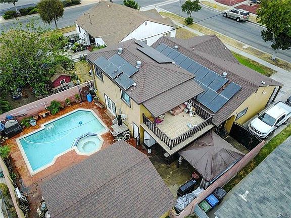 2nd image of 12518 Roseton Ave