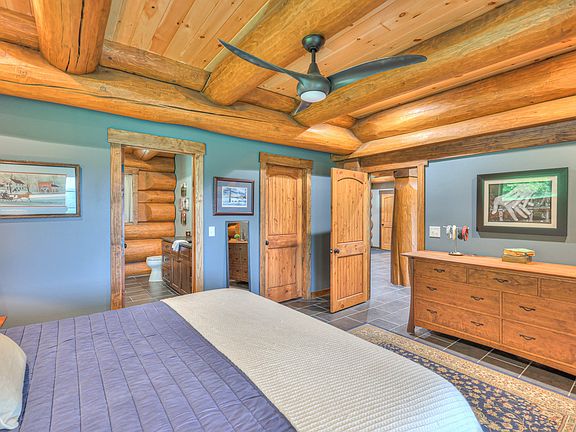 30th image of this home