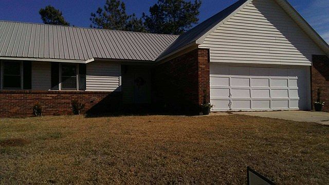 1st image of 2211 Cambridge Ave E