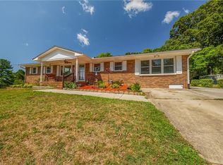 3902 Old Lexington Rd, Winston Salem, NC 27107