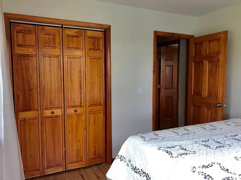 Small Bedroom Closet