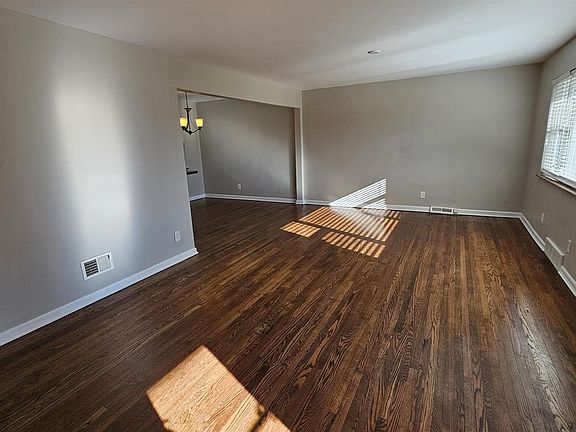 2nd image of 5596 Green Acres Ct