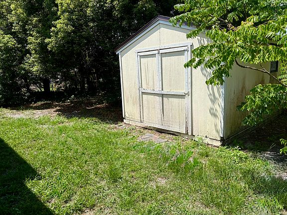 Shed