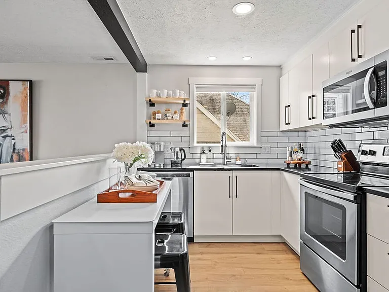 2215 N Atlantic St #C — Photo 17