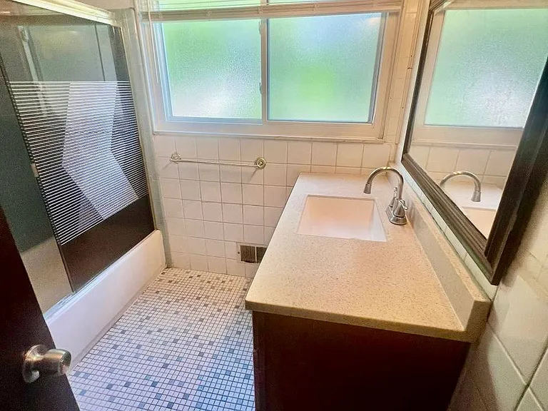 3430 Chase Dr — Photo 10