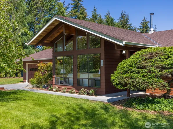 52 W Pheasant Lane, Sequim, WA 98382