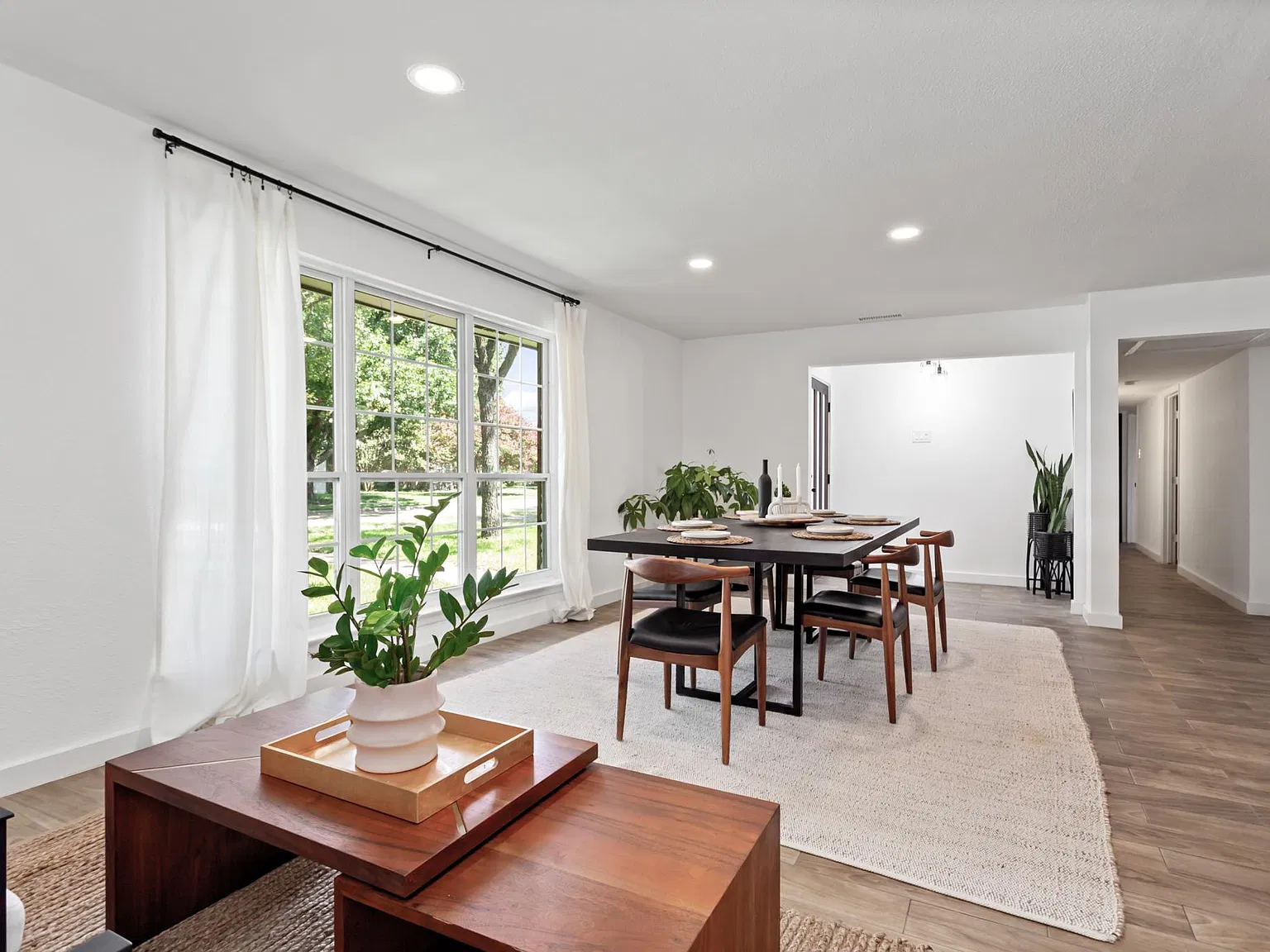 3 bed, 2.5 bath, 1912 sqft, $3,000 — Photo 4