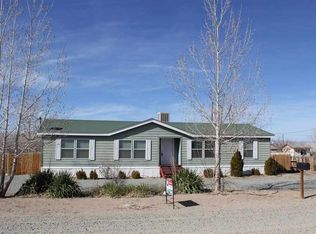 70 Mountain Ln, Yerington, NV