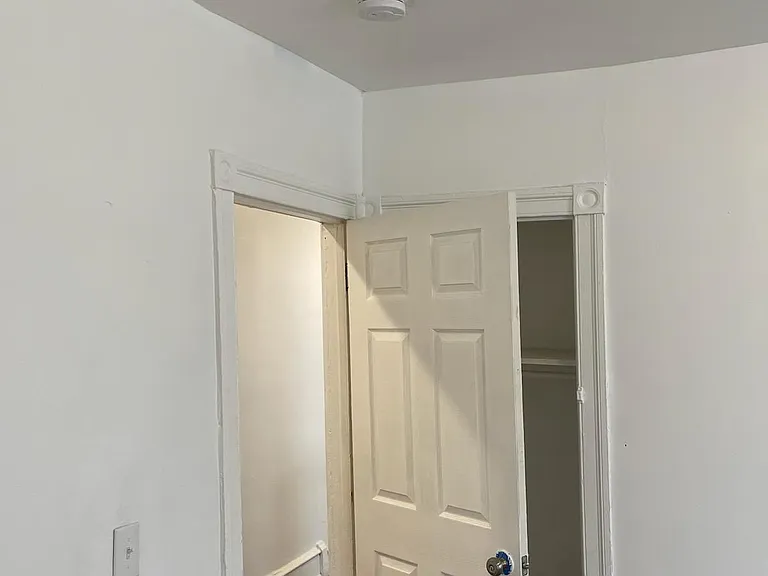 925 W Lindley Ave #2 — Photo 17