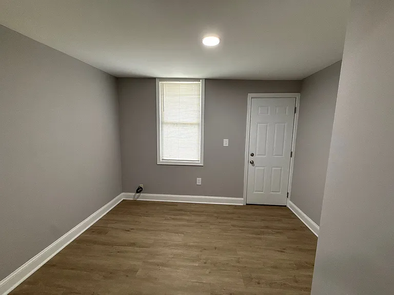 3914 W Cold Spring Ln #3 — Photo 3