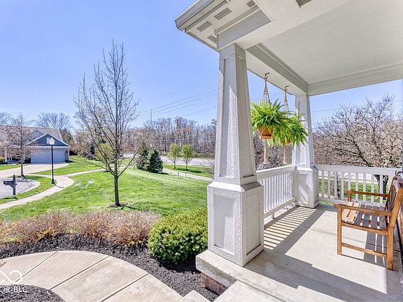 3rd image of 13782 Park Royal Way