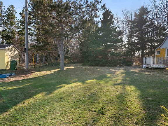 2nd image of LOT Shore Rd