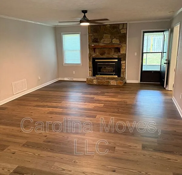 102 Haven Rst — Photo 9