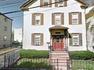 64 Myrtle St, Somerville, MA 02145