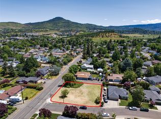 2178 Spring St, Medford, OR 97504