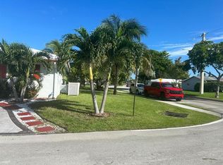 7001 NW 76th Ct, Tamarac, FL 33321