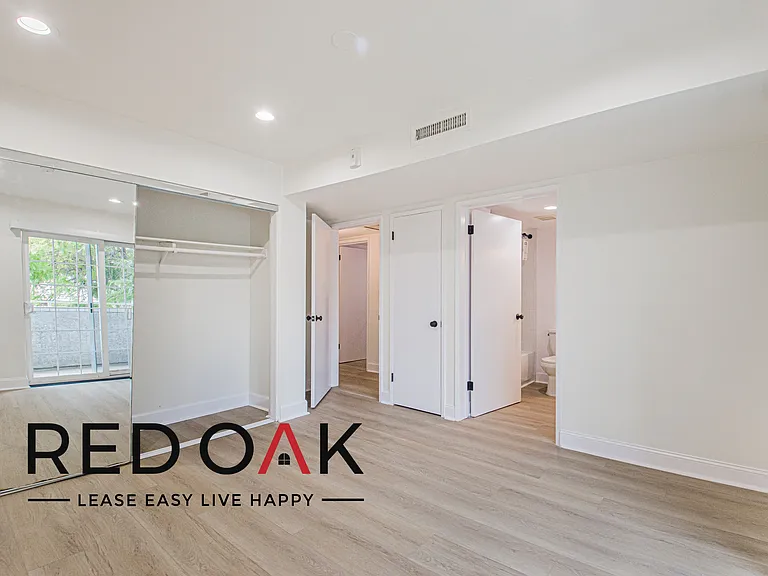 317 S Hamel Rd #B — Photo 14