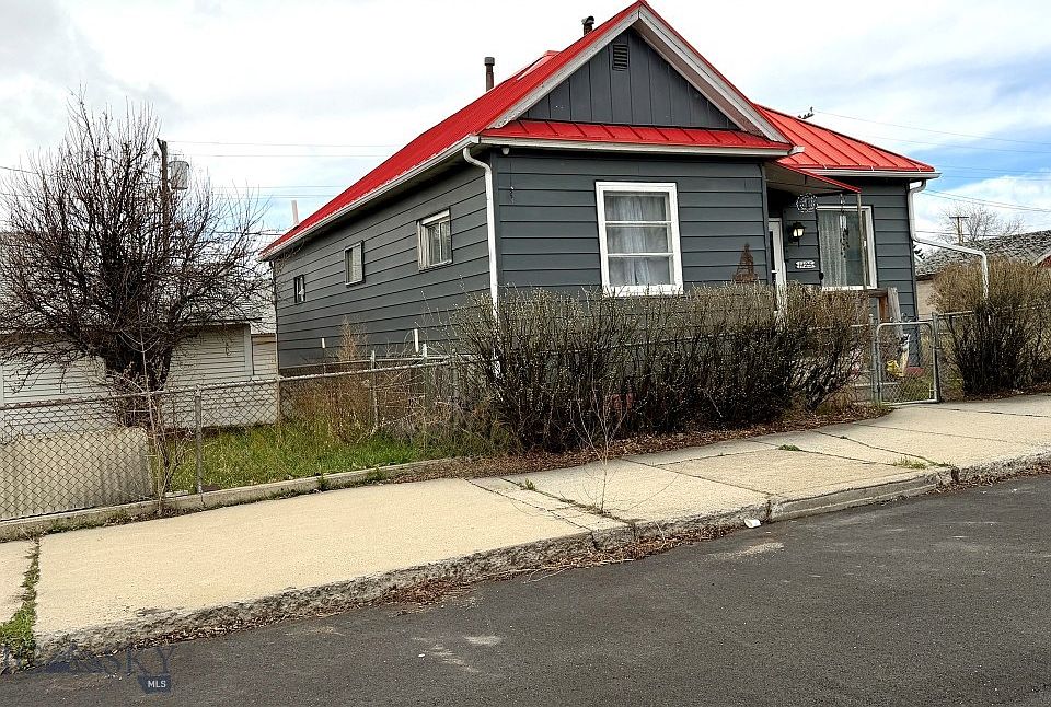 1st image of 1125 Iowa Ave