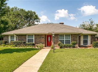 3944 Los Robles Dr, Plano, TX 75074