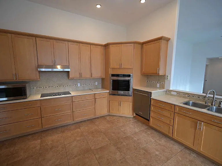 151 Quail Meadows Dr — Photo 9