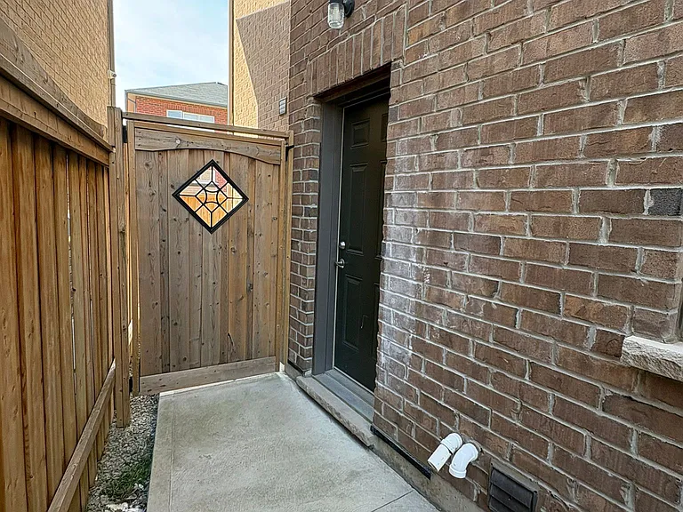 16 Bucksaw St — Photo 12