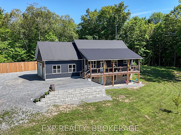 2nd image of 1020 Hill Ln