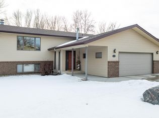 221 Estevan Dr, Bismarck, ND 58503