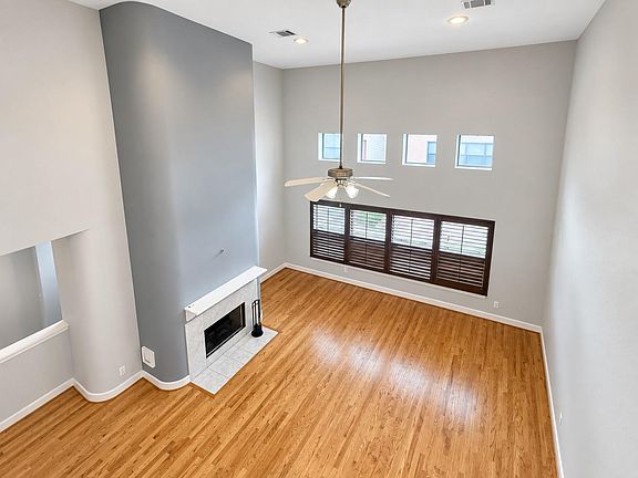 5th image of 8624 Meadowcroft Dr