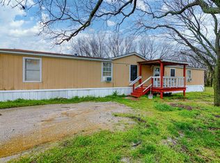121 Rommel Ct, Springtown, TX 76082