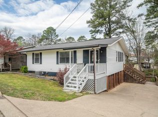 111 Fishing Ln, Hot Springs, AR 71913