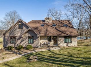 8311 N Hillside Dr, Kansas City, MO 64152