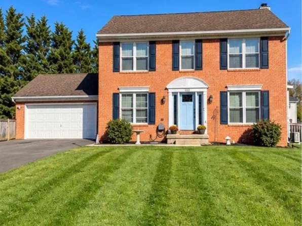 13121 Orchid Dr, Hagerstown, MD 21742