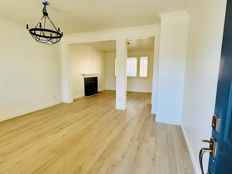 15 Ametrine Way — Photo 3
