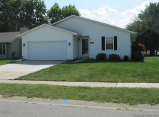 2600 Steiler Pl, Springfield, IL 62703