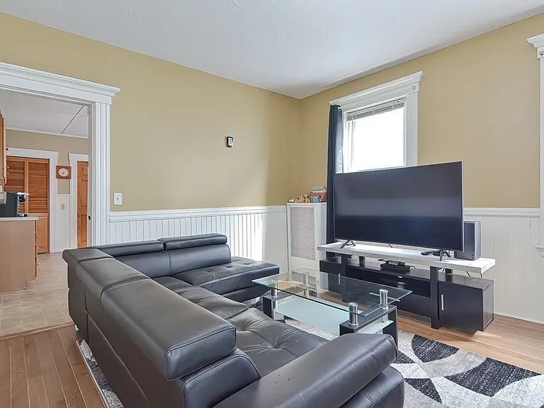 11 Doane St #2 — Photo 3