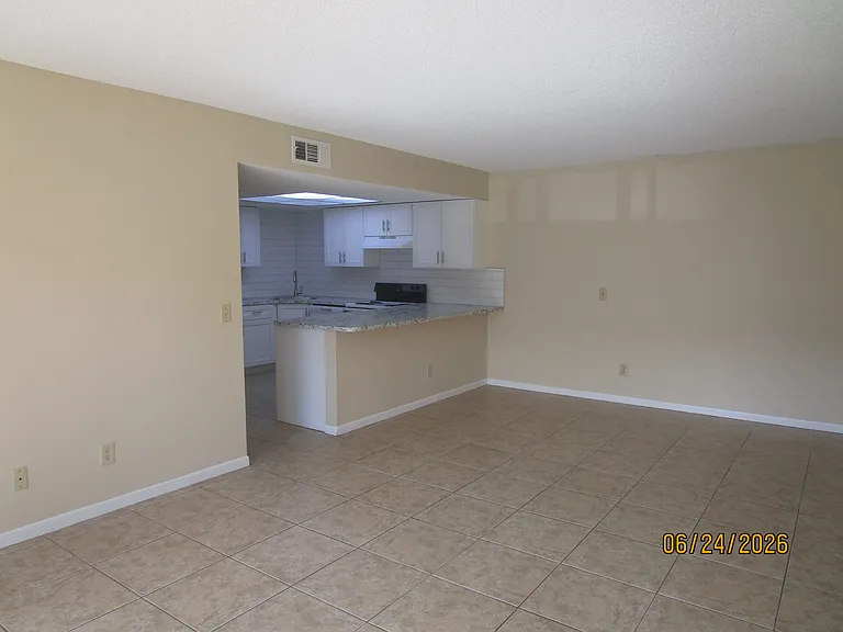 1648 Sunny Brook Ln NE #M111 — Photo 2
