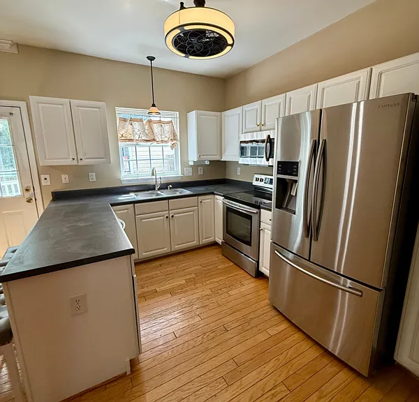 8651 Millstream Dr — Photo 10