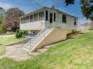 71 Gordon Ave, Willimantic, CT 06226