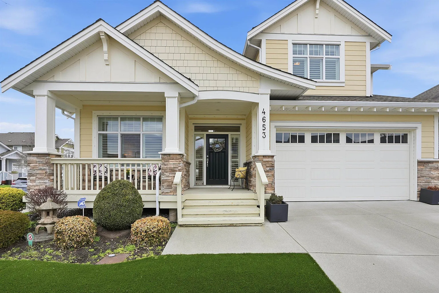 4653 Apple Ln photo 1