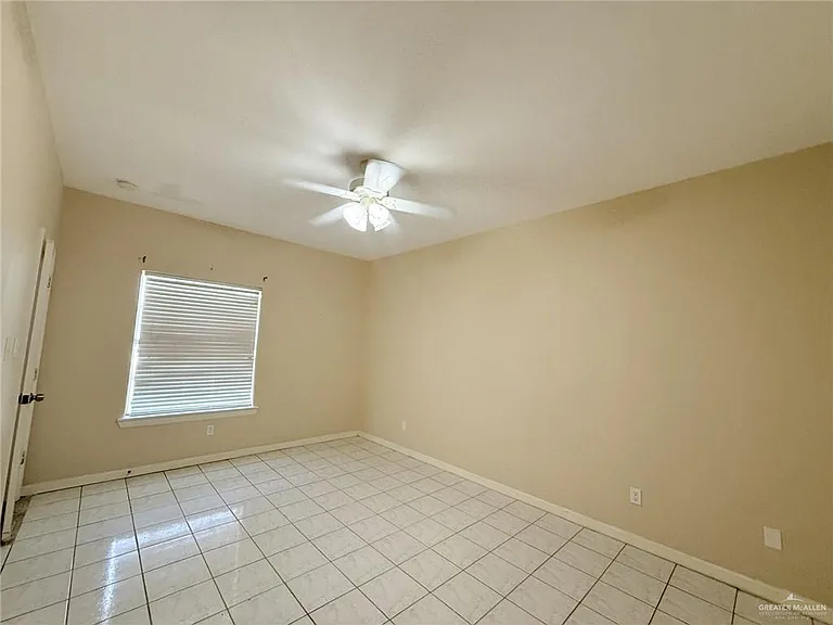 2212 N Days Cir — Photo 10