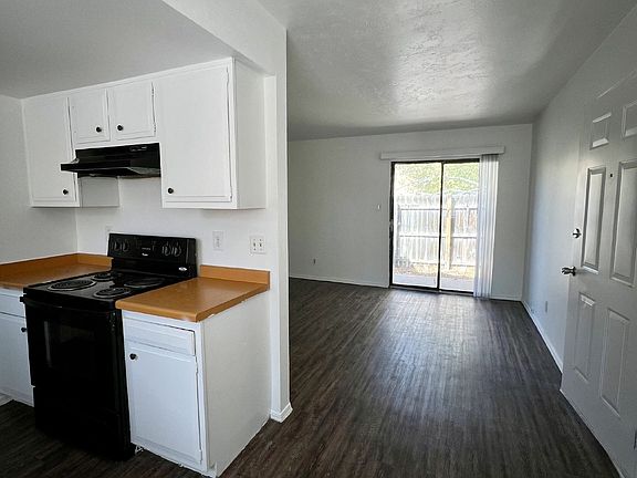 5th image of 1101 Dickerson Dr SE Unit A