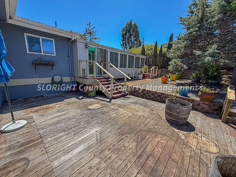 691 Manzanita Dr — Photo 12