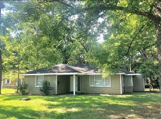 2040 Merrily Dr, Montgomery, AL 36111