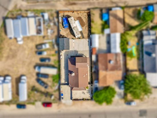 2111 Hackett Rd, Ceres, CA 95307
