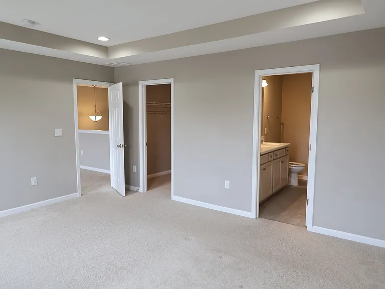 1899 Lakecrest Dr — Photo 37