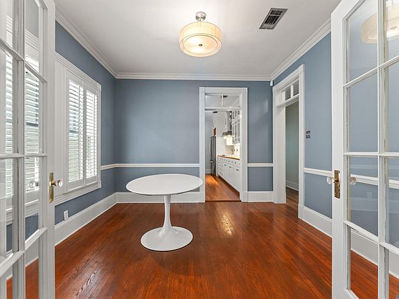 5th image of 2151 Oleander St